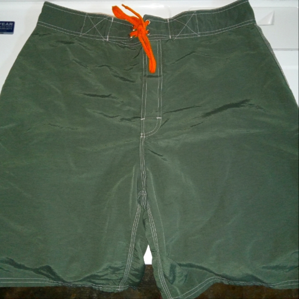 Beach Ray swimming trunks